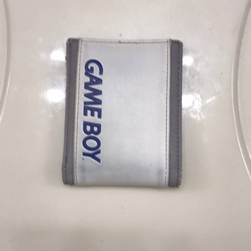 Nintendo Gameboy Wallet - Picture 3 of 3